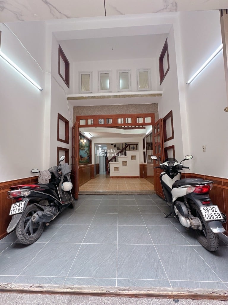 5 TẦNG -HẺM Ô TÔ NI SƯ HUỲNH LIÊN P10, Q TÂN BÌNH DT: 45M2 - 6 TỶ 960