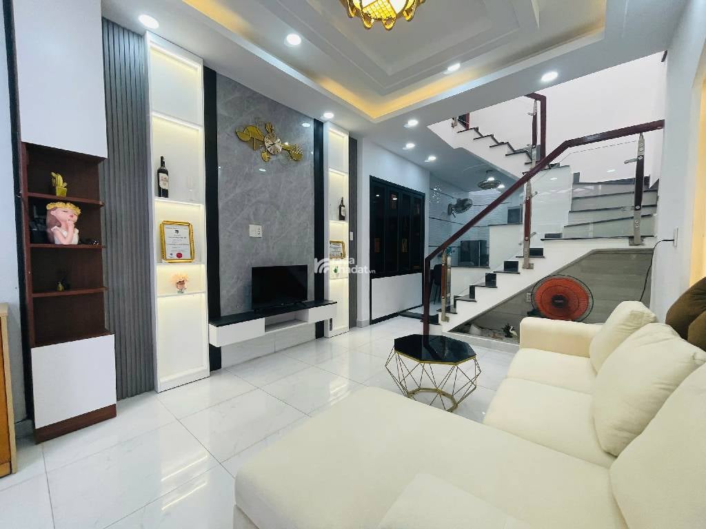 chính chủ gấp bán nhà 2 tầng, gấp gấp lắm rồi