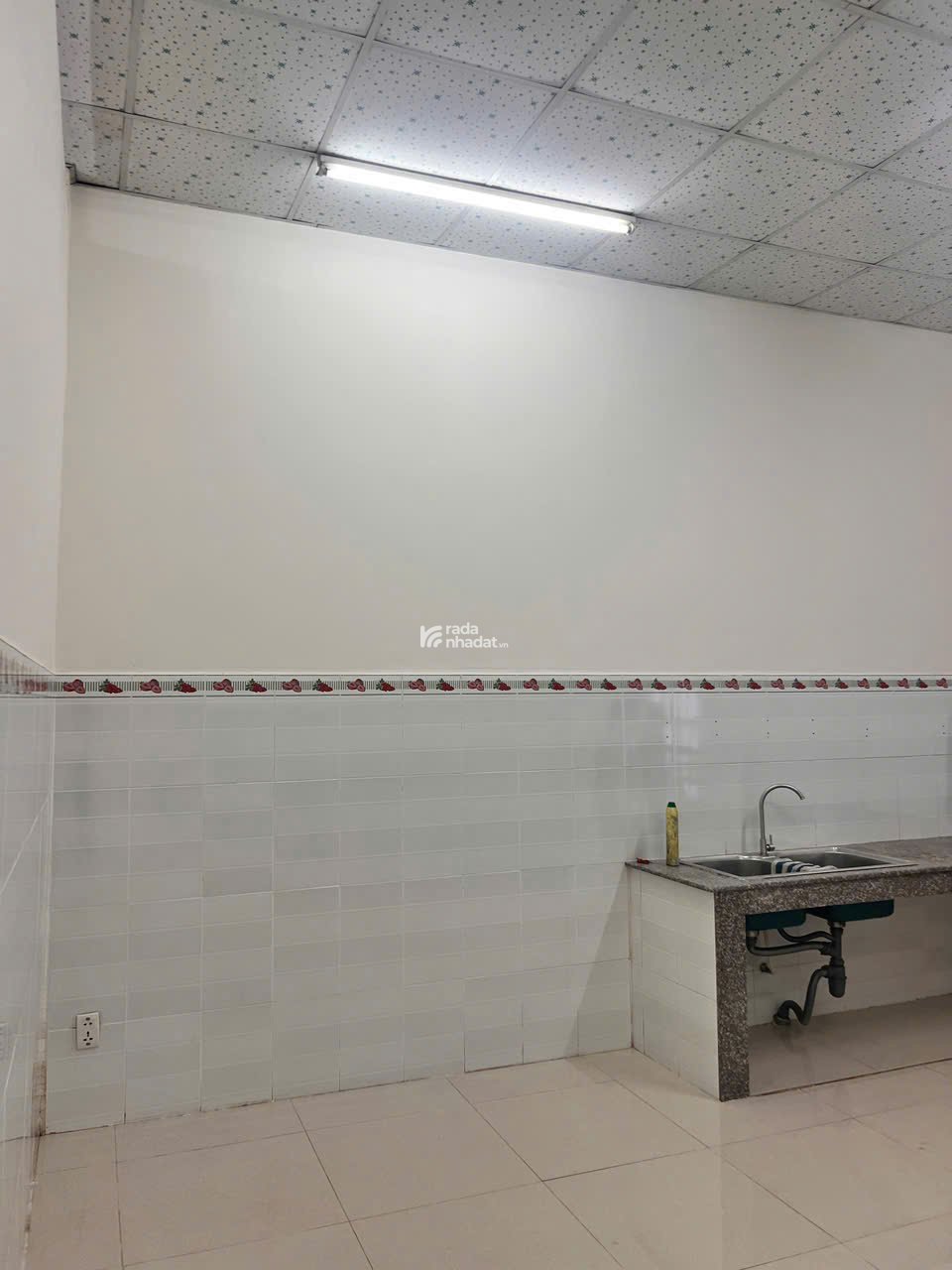 Nhà mặt tiền đường 2 tăng nhơn phú B, Diện tích 130m cấp 4 