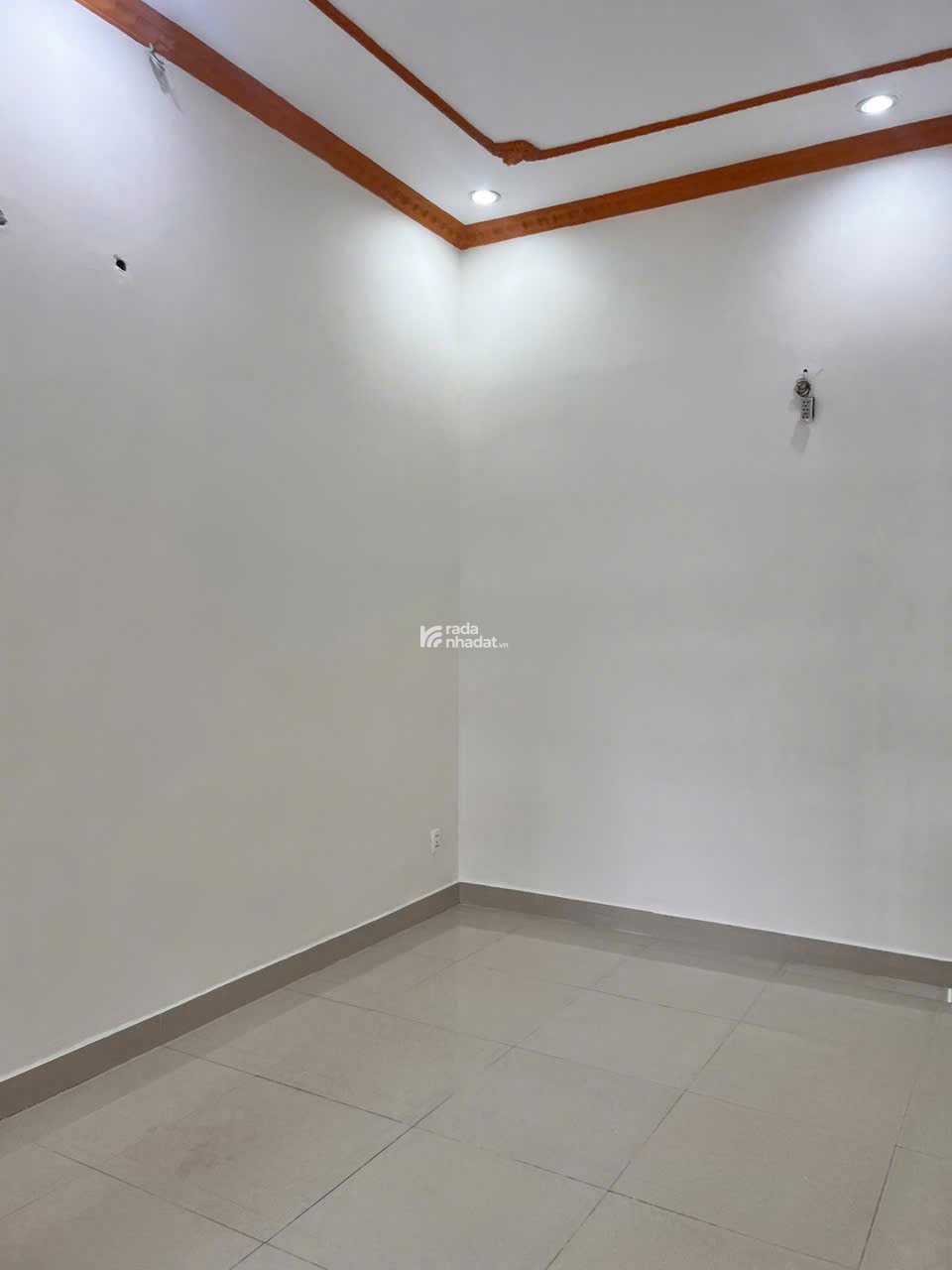 Nhà mặt tiền đường 2 tăng nhơn phú B, Diện tích 130m cấp 4 