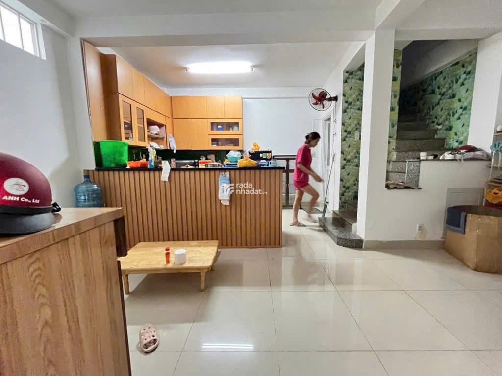 PHAN XÍCH LONG - HẺM 3M - 5 TẦNG - 40M2 NGANG 6M - NỞ HẬU - CHỈ 6.9 TỶ