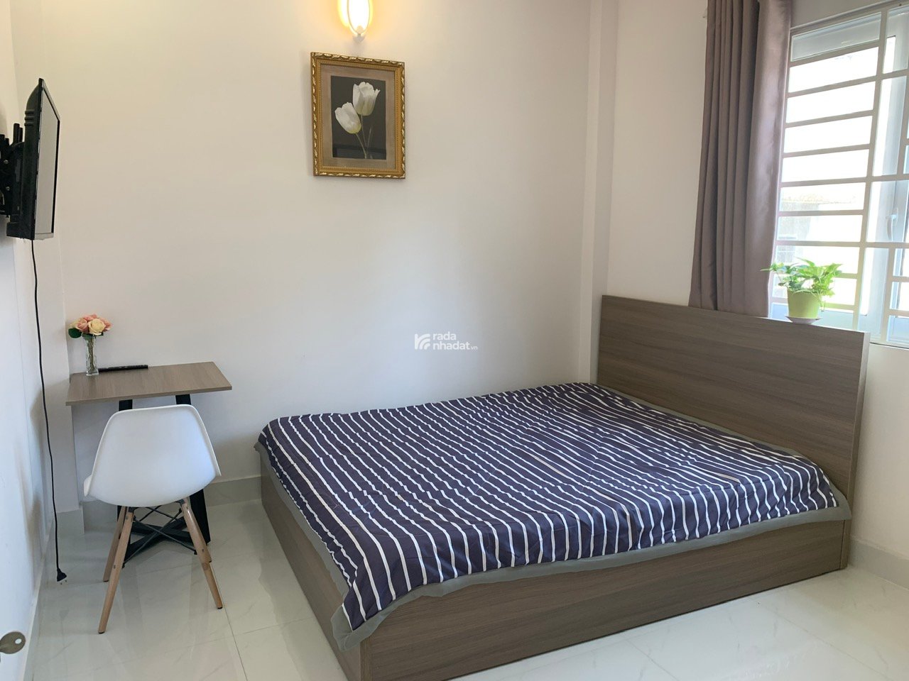 Cho thuê căn hộ quận 10, đầy đủ nội thất, cửa sổ thoáng, giá rẻ gần UEH, Huflit, Bách Khoa