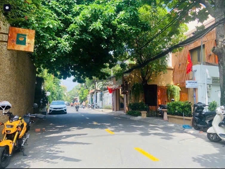 Định cư gả GẤP miếng đất gđ 38 Ngô Quang Huy, Thảo Điền, Q2. DT:7.5x30m, CN:214.5m. CTXD:hầm6T