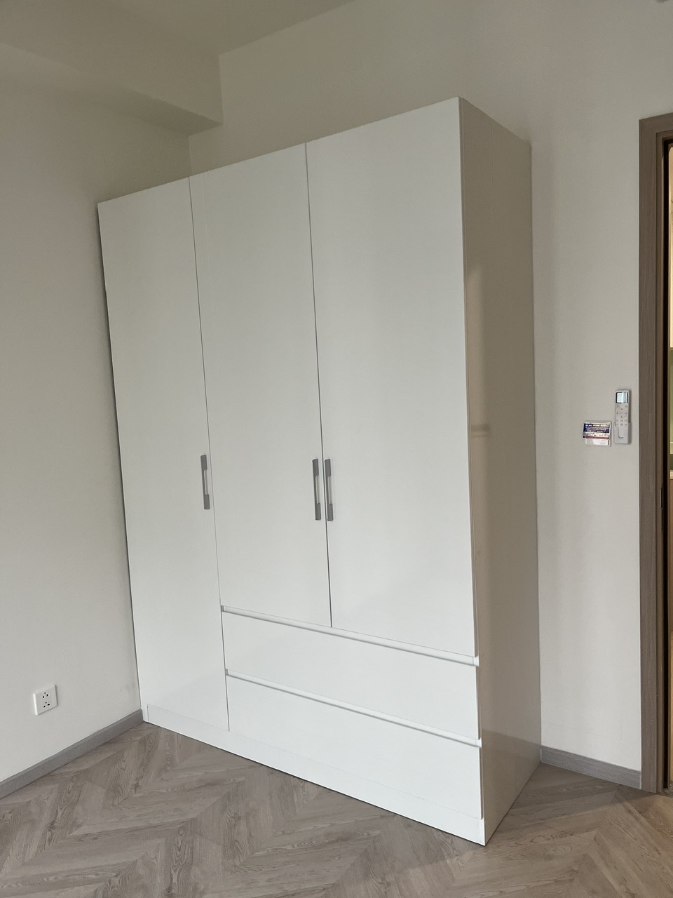 Cho thuê căn hộ 2PN Lumière Boulevard  Tòa B  Gần full nội thất  10 triệu/tháng  Ở ngay