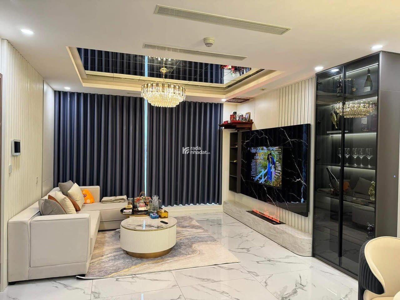 E Sinh chuyên cho Thuê chung cư Center Point-110 Cầu Giấy căn 2PN, full đồ, giá từ 14tr-17tr/tháng