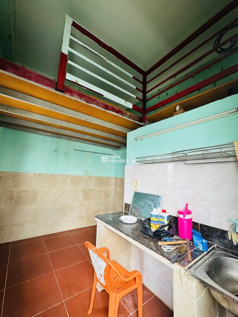 BÁN CĂN HỘ DỊCH VỤ BÌNH TÂN 172M2 13.X TỶ 36 PHÒNG HẺM 6M XE HƠI TRÁNH KẾ AEON MALL 