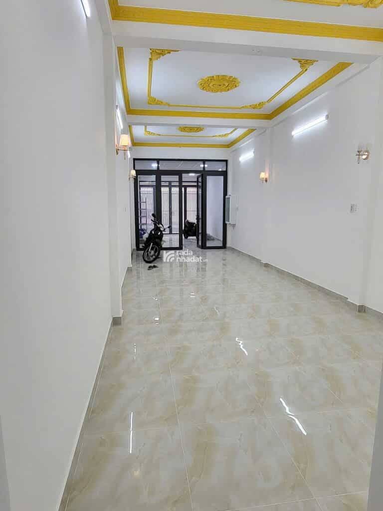 MẶT TIỀN LÊ TRỰC -P.1- Q 6 - DT: 4*24M- 5 TẦNG BTCT -21 TỶ