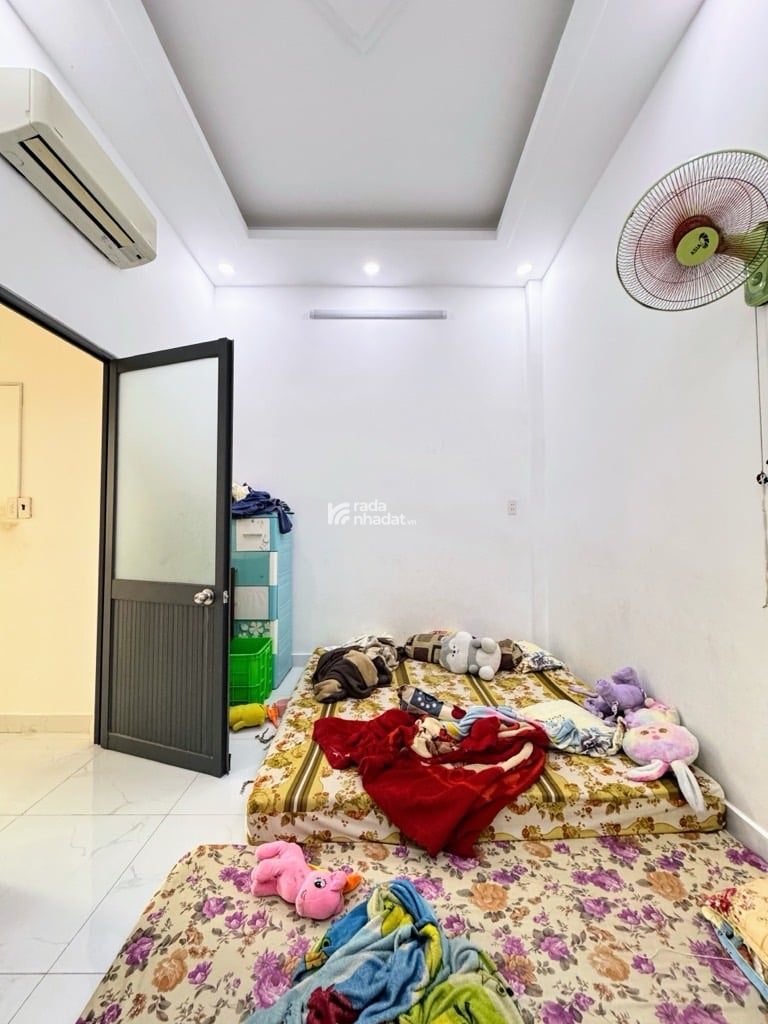 BÁN NHÀ ĐẸP BÌNH TÂN 42M2 4.5x9.5M 4.X TỶ HẺM THÔNG GIÁP NGUYỄN SƠN TÂN PHÚ