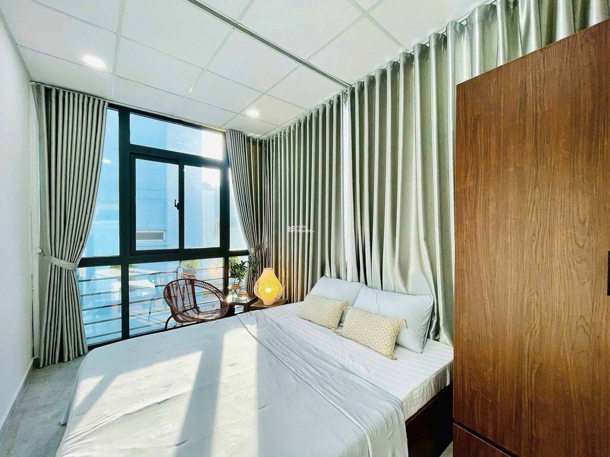 Bán nhà giá ngộp đường Trần Bình Trọng, Quận 5, gần giáo xứ Chợ Quán, 49m2, SHR giá 3 tỷ 850 TL