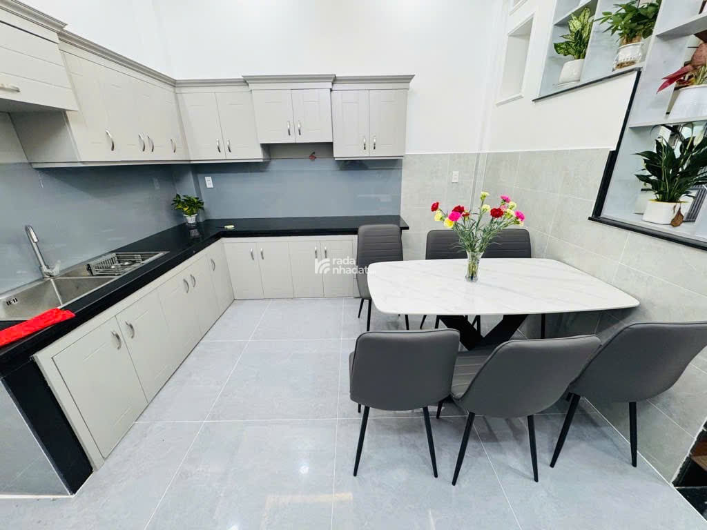 Bán Gấp Nhà Phố 4 Tầng Trong Khu Dân Cư Phân Lô Chuẩn Quy Hoạch Lê Thị Riêng P Thới An Q12