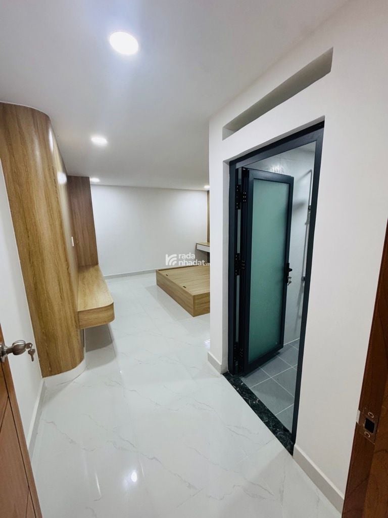 NHÀ ĐẸP 4 TẦNG 86M2(4.5X19)-HẺM 4M TÊN LỬA-GIÁ 8.8 TỶ