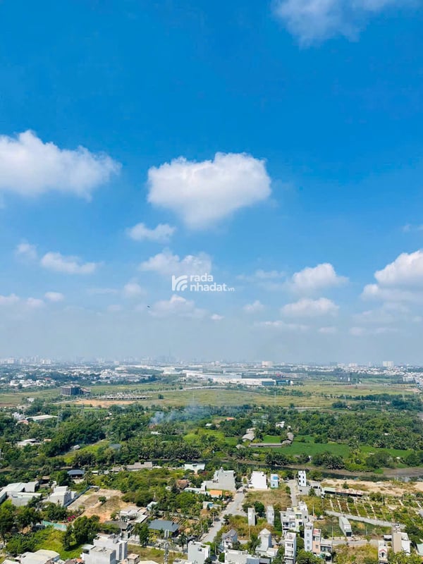 GIÁ SỐC 3.3 TỶ! Bán Gấp Căn 3PN Vinhomes Grand Park Rainbow S1.02, 82m2, View LandMark Thoáng Mát