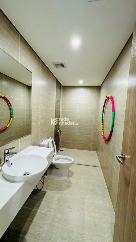 GIÁ SỐC 3.3 TỶ! Bán Gấp Căn 3PN Vinhomes Grand Park Rainbow S1.02, 82m2, View LandMark Thoáng Mát