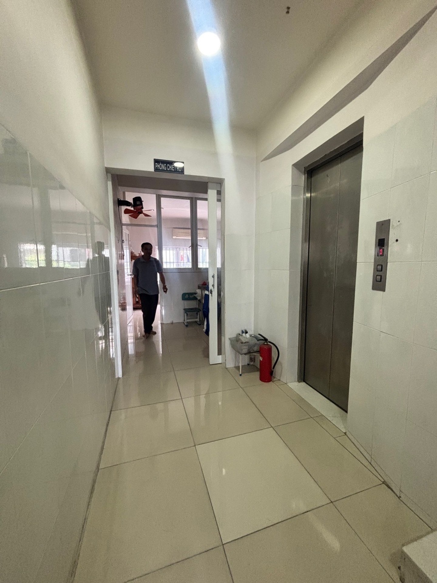 Siêu phẩm 6 tầng thang máy Phan Anh, hẻm 6m, 66m2, 4.2x17, 8PN, Chỉ 10.3 tỷ