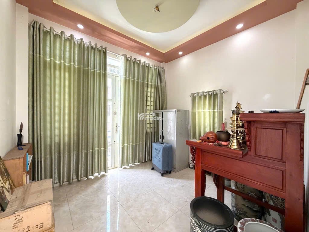 Nhà Phố 3 Tầng Mercedes Đậu Trước Nhà Thống Nhất P 11 Quận Gò Vấp