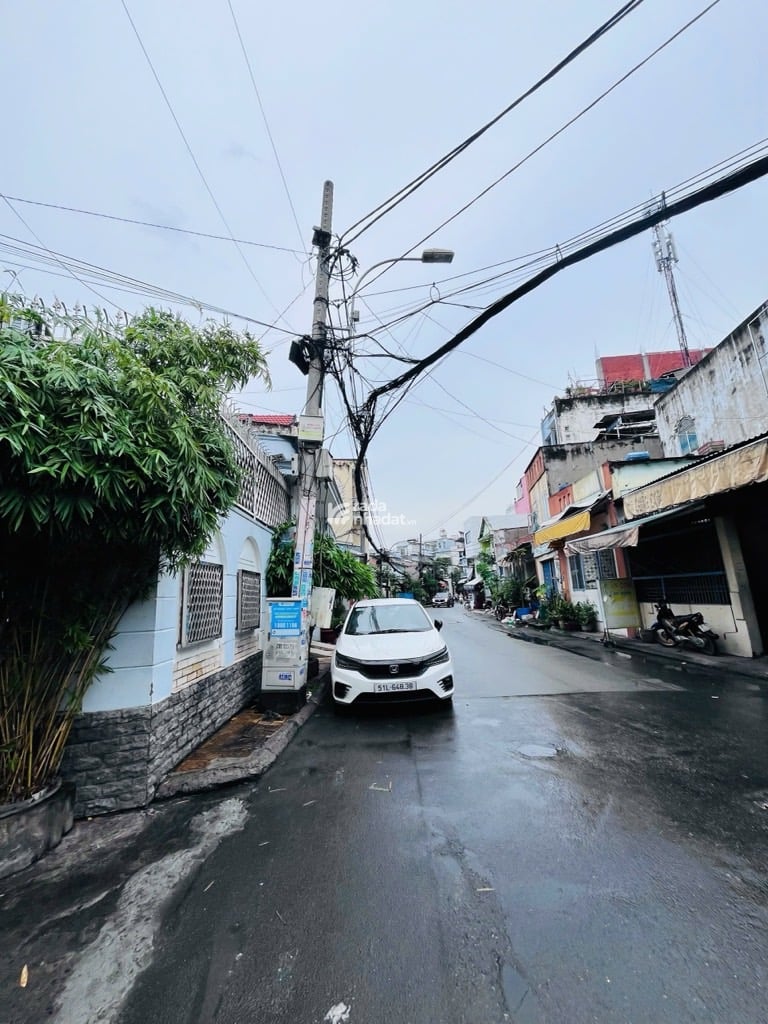 Nhà cũ tiện xây mới , KDC Hiện Hữu , Hẻm 2 Xe Hơi đỗ cửa , 10m ra mặt tiền đường 