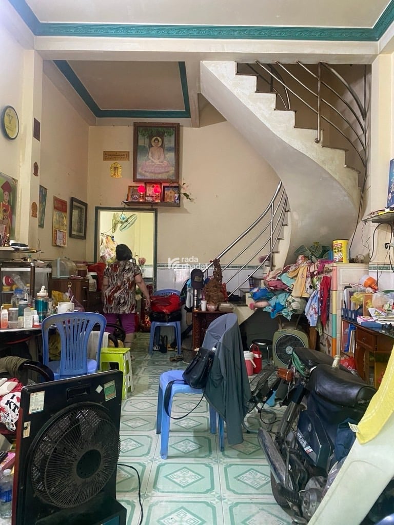 BÁN NHÀ MỄ CỐC 47M2 3 TẦNG 4PN 4.X TỶ Ô TÔ VÀO TẬN NHÀ PHƯỜNG 15 QUẬN 8