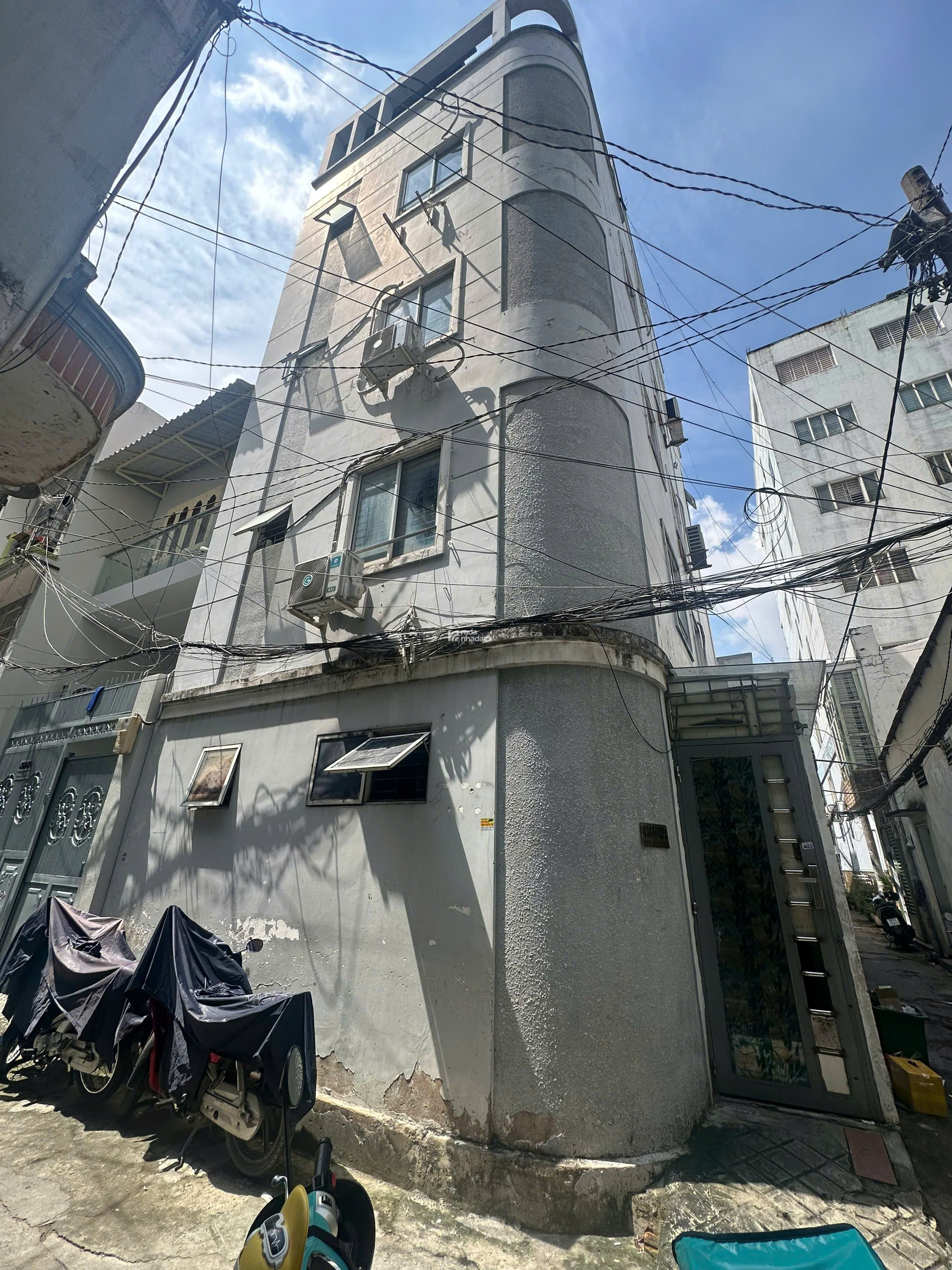 BÁN NHÀ GÓC HẺM 436 ĐƯỜNG 3/2 - 6x11 - 13 tỷ