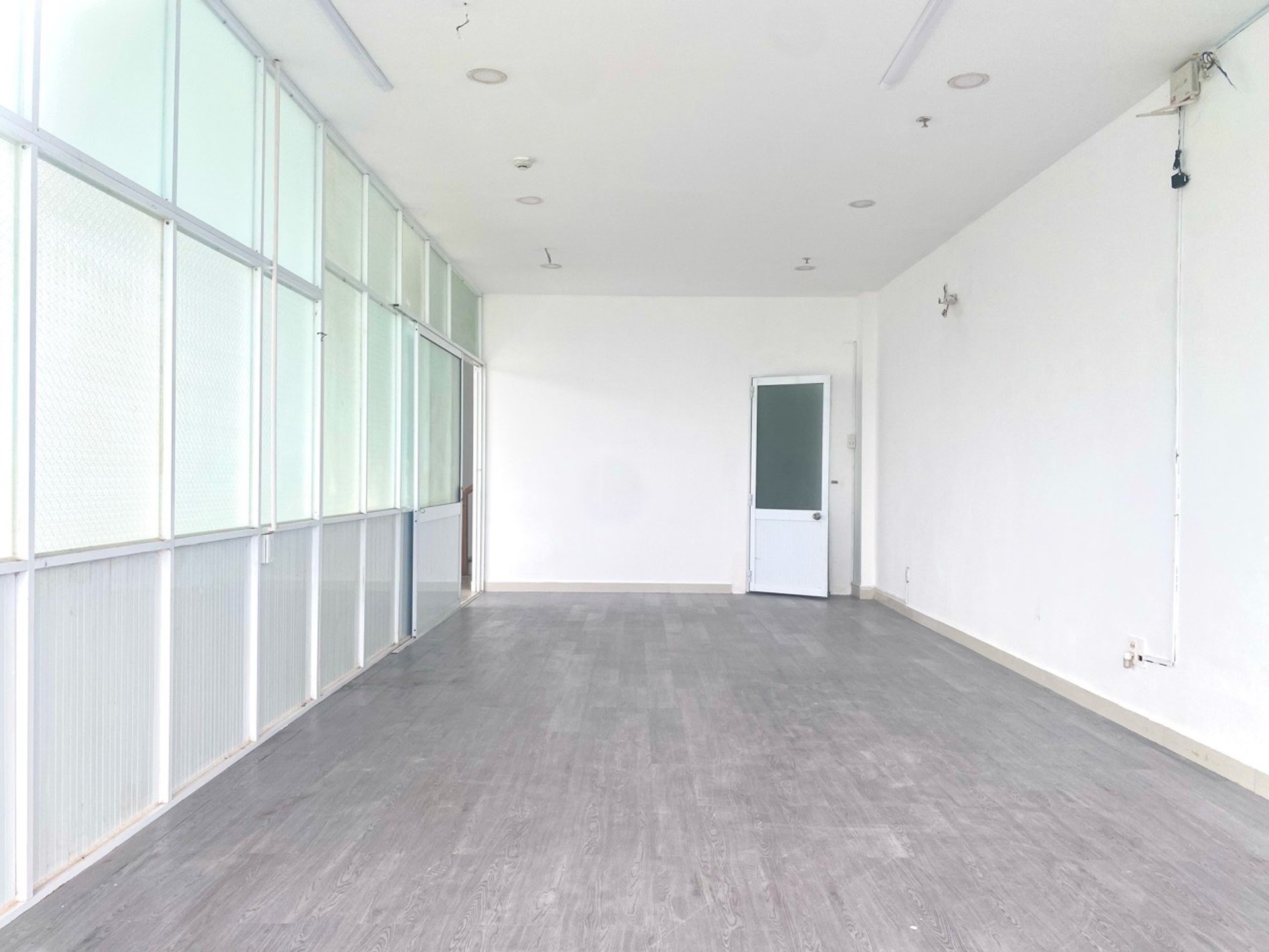 SHOPHOUSE CĂN GÓC PROSPER PLAZA VIEW HỒ CỰC ĐẸP -115m2 - TRỆT LỬNG 2PN - KDC SẦM UẤT 
