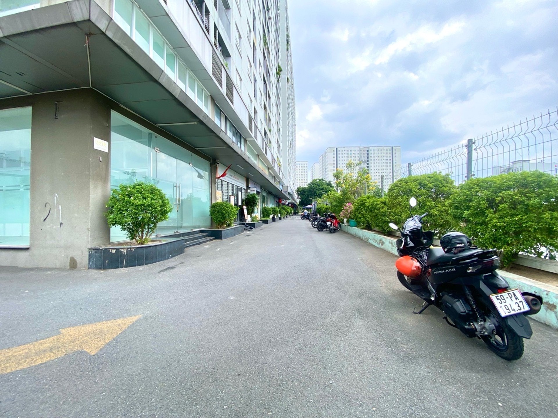 SHOPHOUSE CĂN GÓC PROSPER PLAZA VIEW HỒ CỰC ĐẸP -115m2 - TRỆT LỬNG 2PN - KDC SẦM UẤT 
