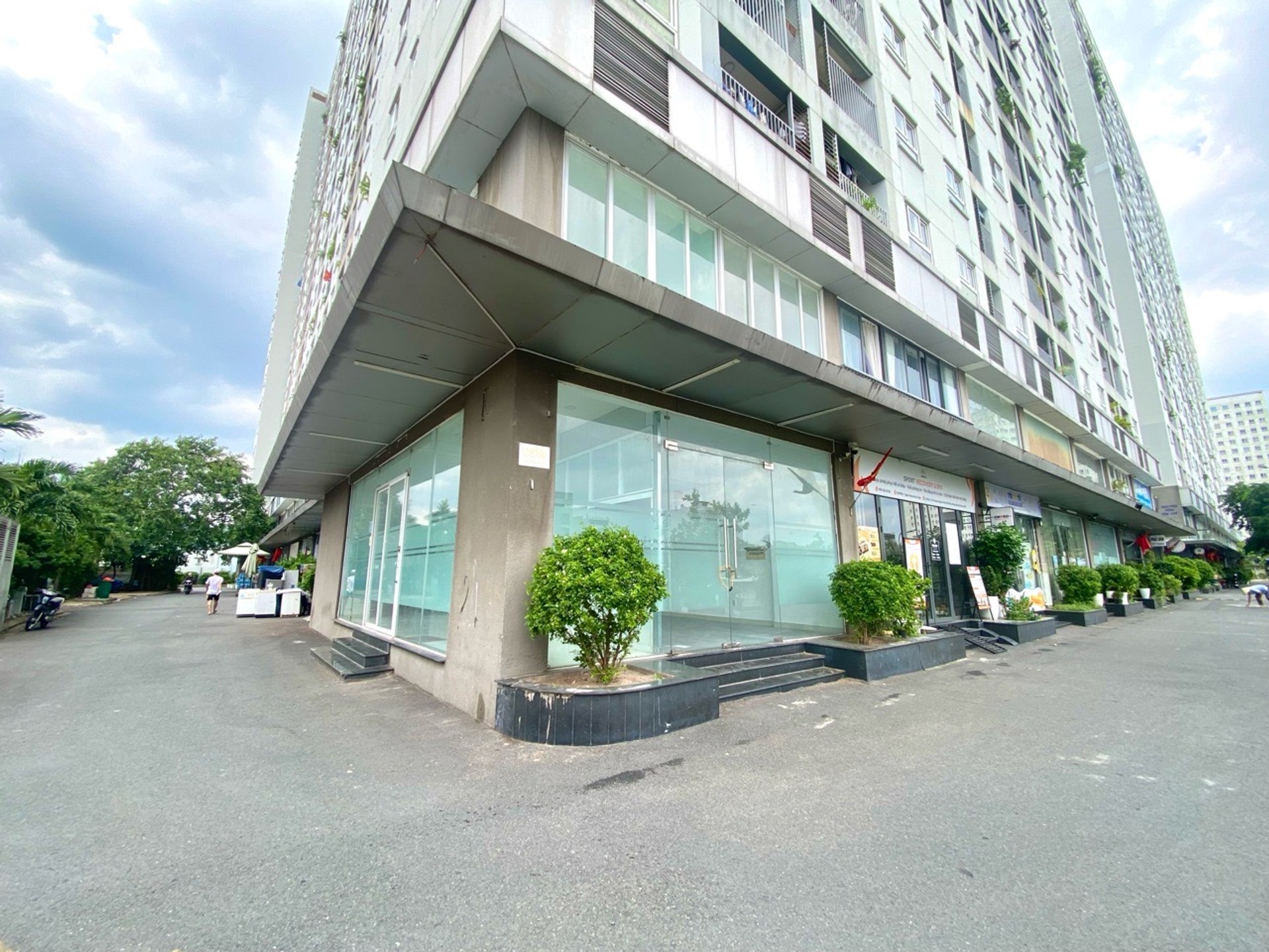 SHOPHOUSE CĂN GÓC PROSPER PLAZA VIEW HỒ CỰC ĐẸP -115m2 - TRỆT LỬNG 2PN - KDC SẦM UẤT 