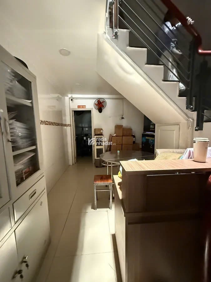 Mặt tiền Tân Hải, 60m2, 5 tầng, Kinh doanh sầm uất, Giá chỉ 10.9 tỷ