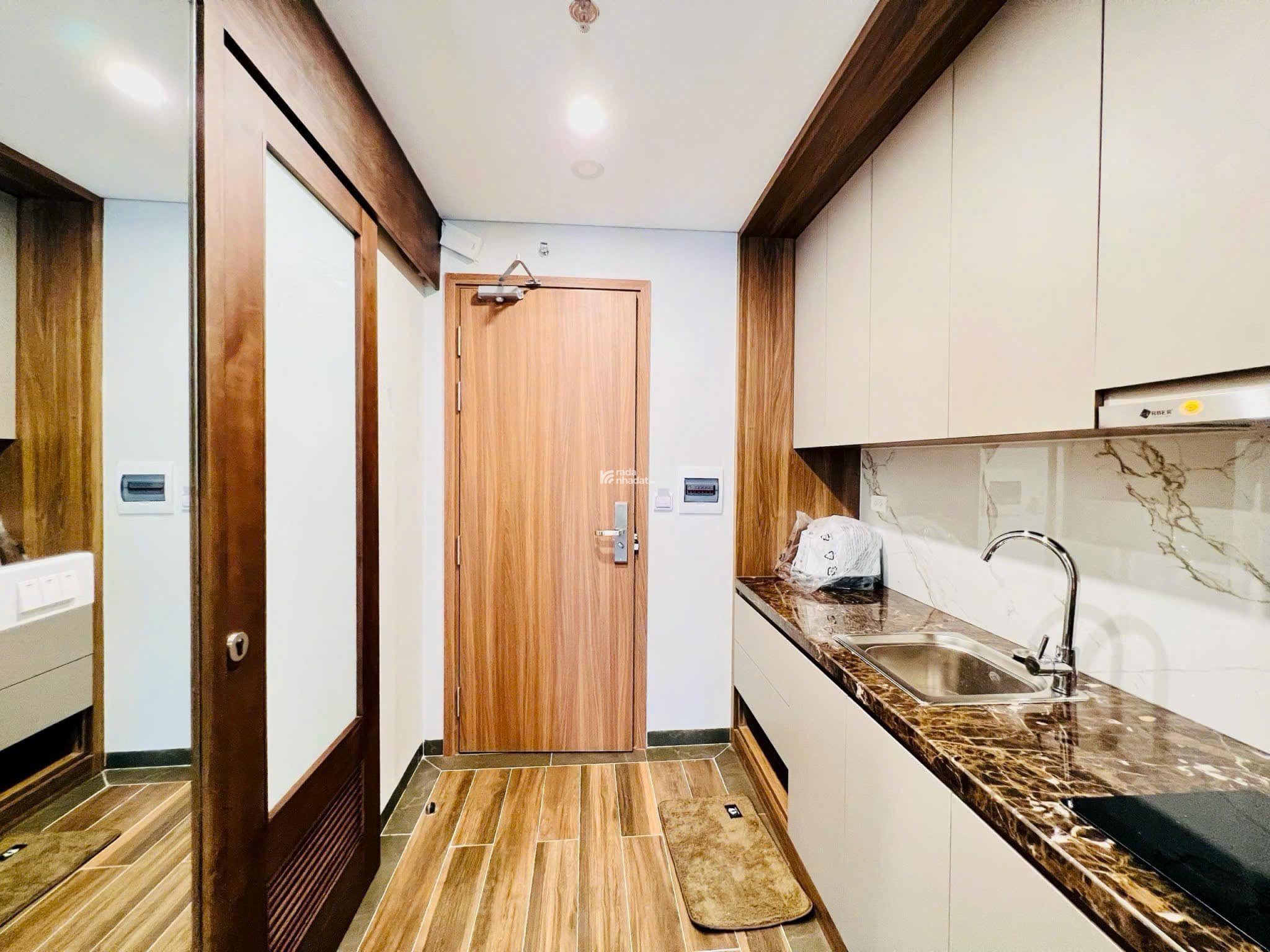 Chính chủ bán căn 100m2 tầng cao, thiết kế 4PN  2WC, Giá 6,5 tỷ