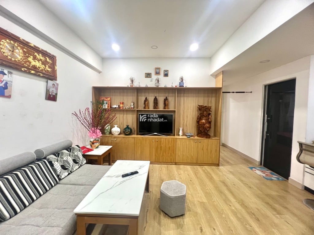 SIÊU PHẨM, CHCC PHAN CHU TRINH, BÌNH THẠNH, 60M2 Ở NGAY. GIẢM 650TR CHỈ CÒN 2.2T TL 