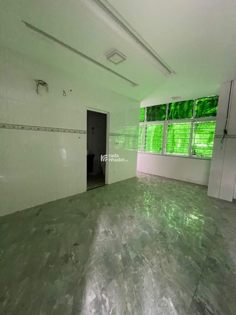 MẶT TIỀN KINH DOANH SIÊU ĐỈNH-DIỆN TÍCH SÀN 1000M2- CHO THUÊ 170 TRIỆU/THÁNG. 