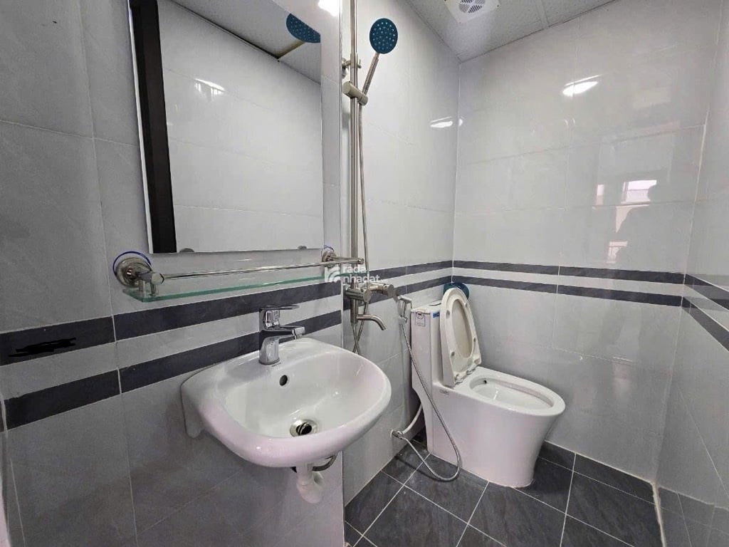 TRẦN CUNG - 7 TẦNG - THANG MÁY - SỔ VUÔNG - NỞ HẬU NHẸ - Ô TÔ QUA NHÀ - 50M2 - 17 TỶ