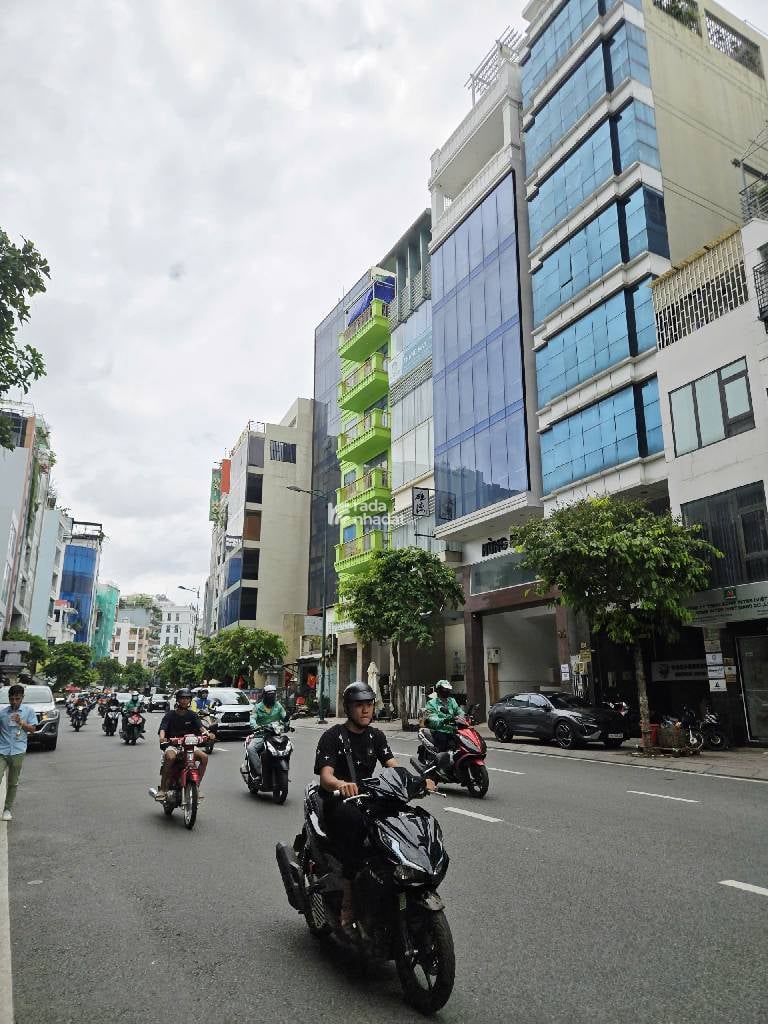 NGAY SÂN BAY, MTKD BẠCH ĐẰNG, TÂN BÌNH, 200M2 CÓ KC Ở NGAY. GIẢM 350TR CHỈ CÒN 70T TL