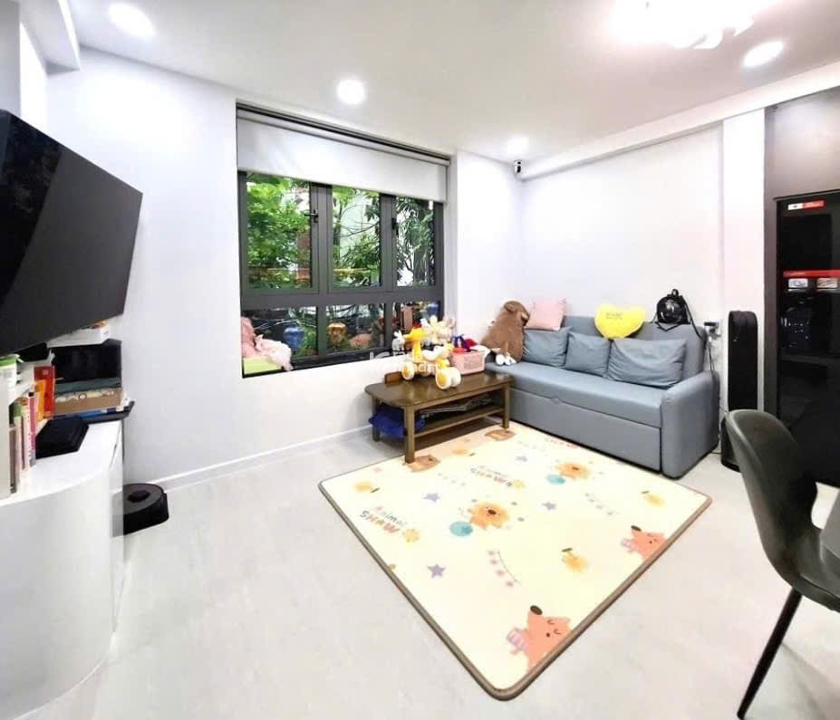 Nhà siêu xinh Hẻm Ô tô Lê Văn Sỹ - QUẬN 3 - 6.5 x 6 m - 5 Tầng - 8.99 tỷ