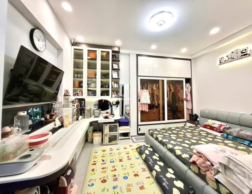 Nhà siêu xinh Hẻm Ô tô Lê Văn Sỹ - QUẬN 3 - 6.5 x 6 m - 5 Tầng - 8.99 tỷ