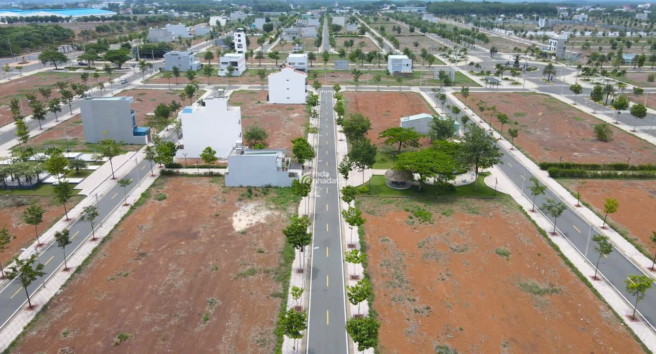 Nền 1 tỷ 399, mặt tiền đường 30m ngay KDC gần trục đại lộc Bắc Sơn - Long Thành