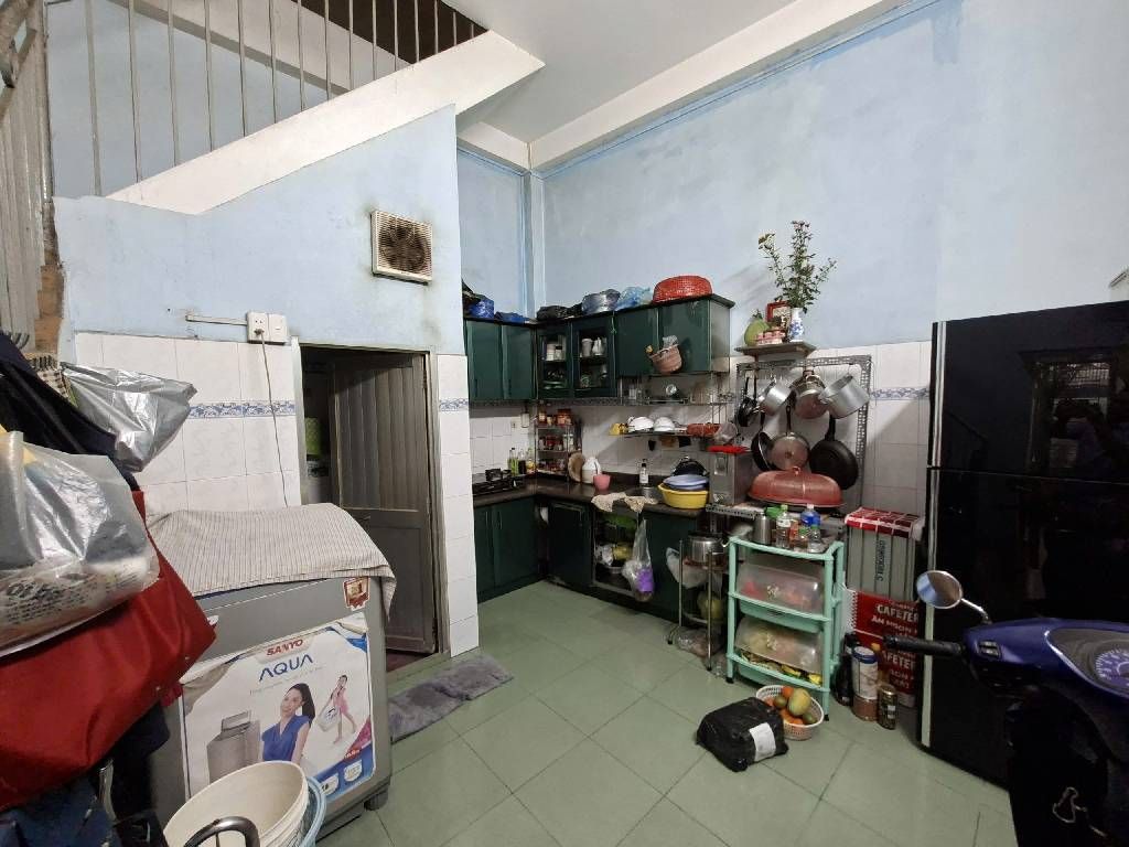 HẺM XE HƠI THĂNG LONG, TÂN BÌNH, 40M2 CÓ KC Ở NGAY. GIẢM 4.4T CHỈ CÒN 9.4T