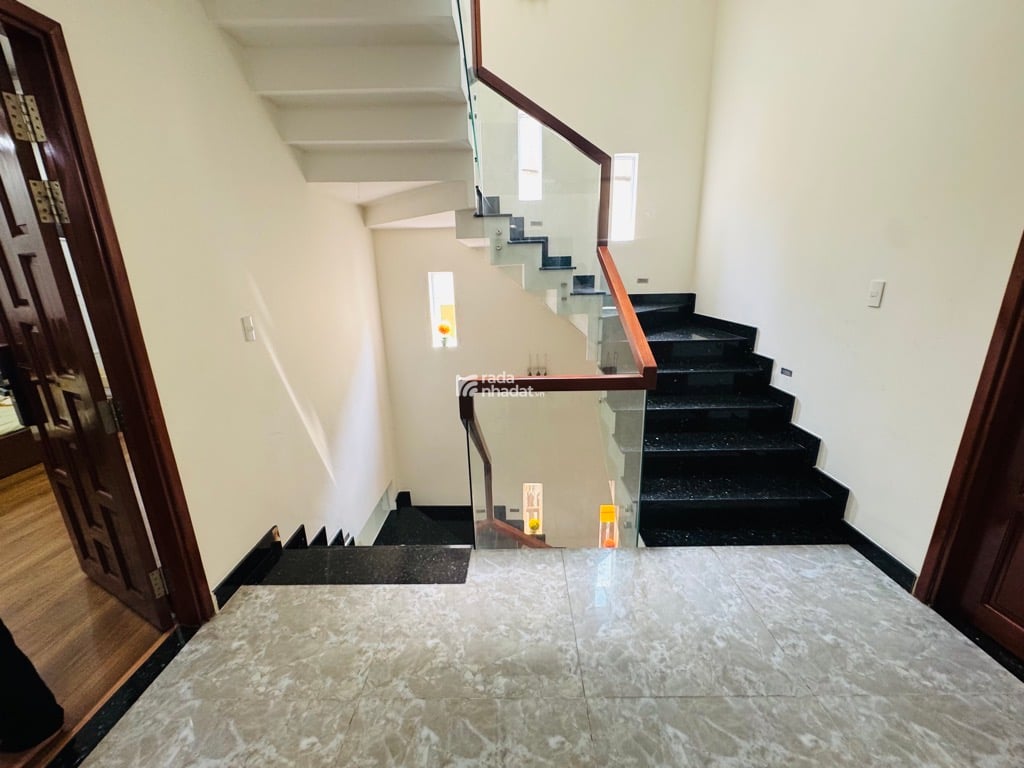 NHÀ ĐẸP 4 TẦNG 144M2-TÂN HÒA ĐÔNG-CHỢ PHÚ LÂM-GIÁ 12 TỶ
