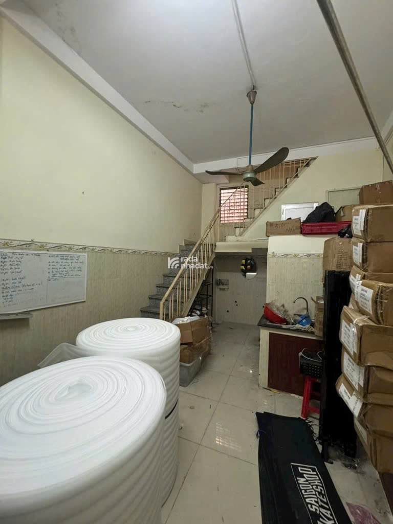 Bán nhà Trường Chinh, Phường 14 Tân Bình. Hẻm xe hơi 4m an ninh yên tĩnh.