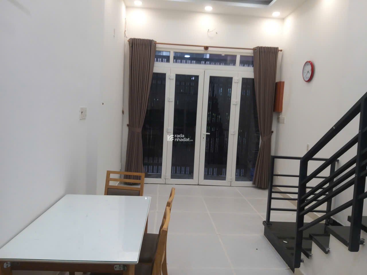 NHÀ ĐẸP 4 TẦNG - NGAY ĐH BÁCH KHOA - HẺM XE HƠI - GIÁ TỐT CHO NHÀ ĐẦU TƯ