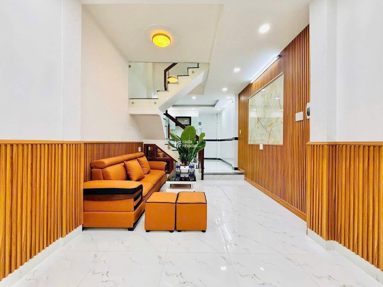 Bán gấp căn nhà siêu vip Phan Văn Trị, Gò Vấp / 56,3m2 / 3 Tỷ 650 Triệu / Sổ Hồng Riêng/ Hẻm oto