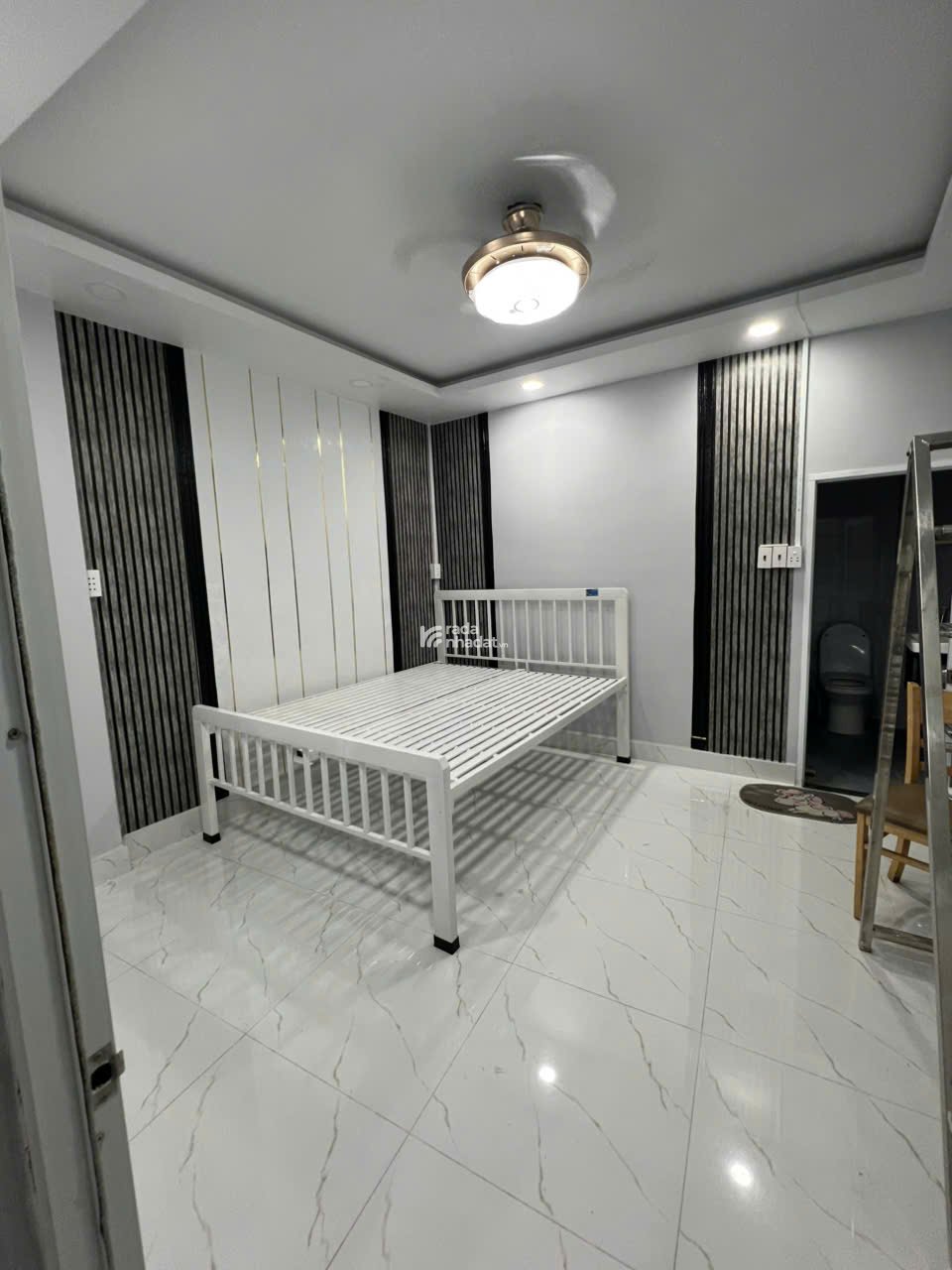 NHỈNH 5 TỶ - NHÀ MỚI 2 TẦNG CÁCH MẠNG THÁNG 8 - 3.76x12m