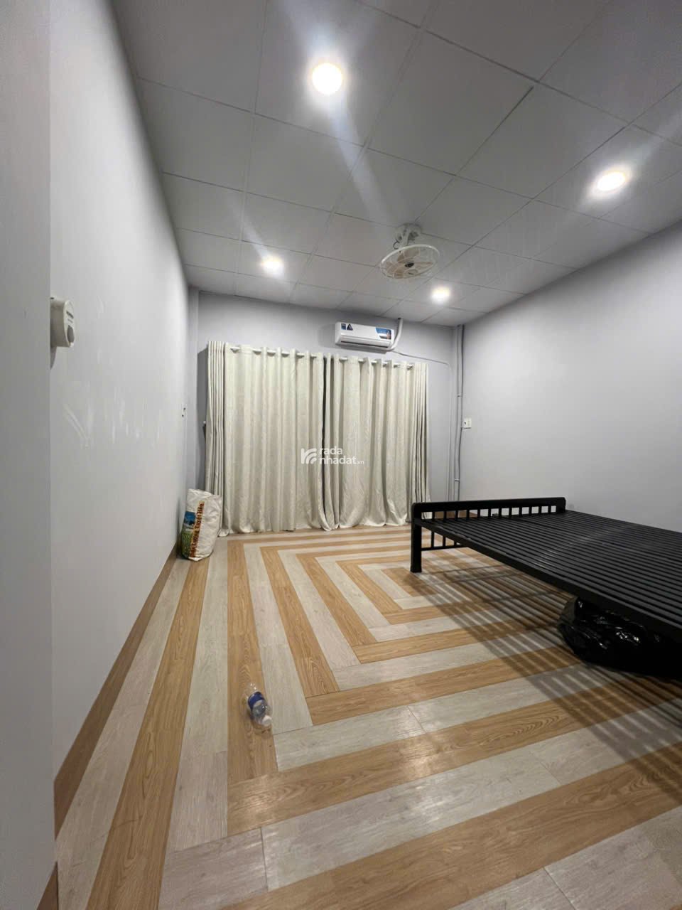 NHỈNH 5 TỶ - NHÀ MỚI 2 TẦNG CÁCH MẠNG THÁNG 8 - 3.76x12m