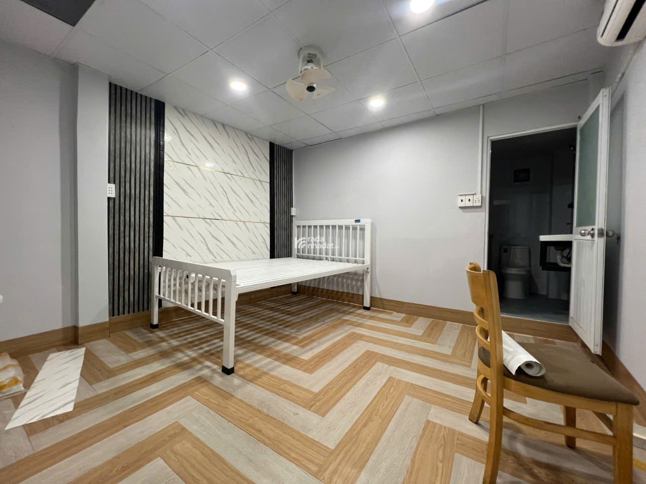 NHỈNH 5 TỶ - NHÀ MỚI 2 TẦNG CÁCH MẠNG THÁNG 8 - 3.76x12m