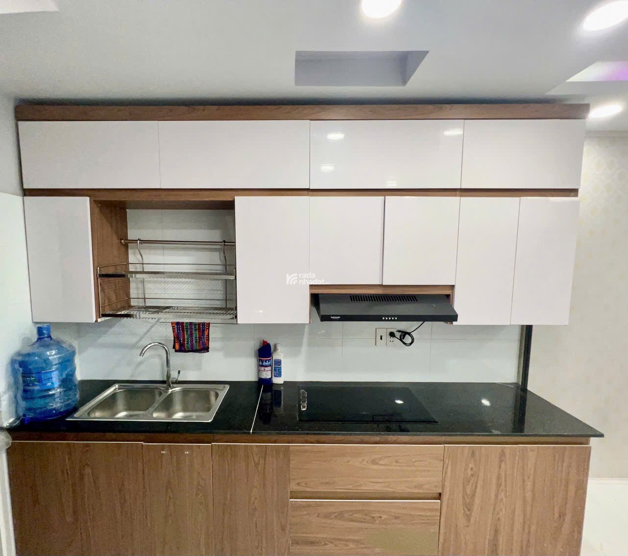 NHỈNH 5 TỶ - NHÀ MỚI 2 TẦNG CÁCH MẠNG THÁNG 8 - 3.76x12m