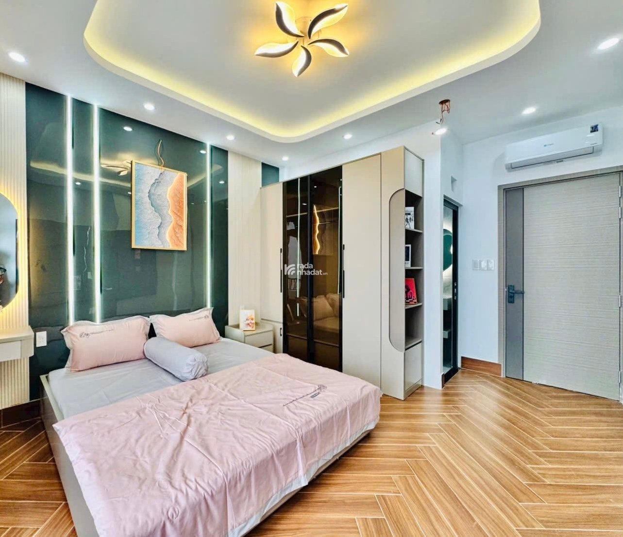 Chủ nhà về Canada gửi nhà 4 lầu 3ty345, DT 39m2 Đinh Tiên Hoàng, P3, Quận Bình Thạnh