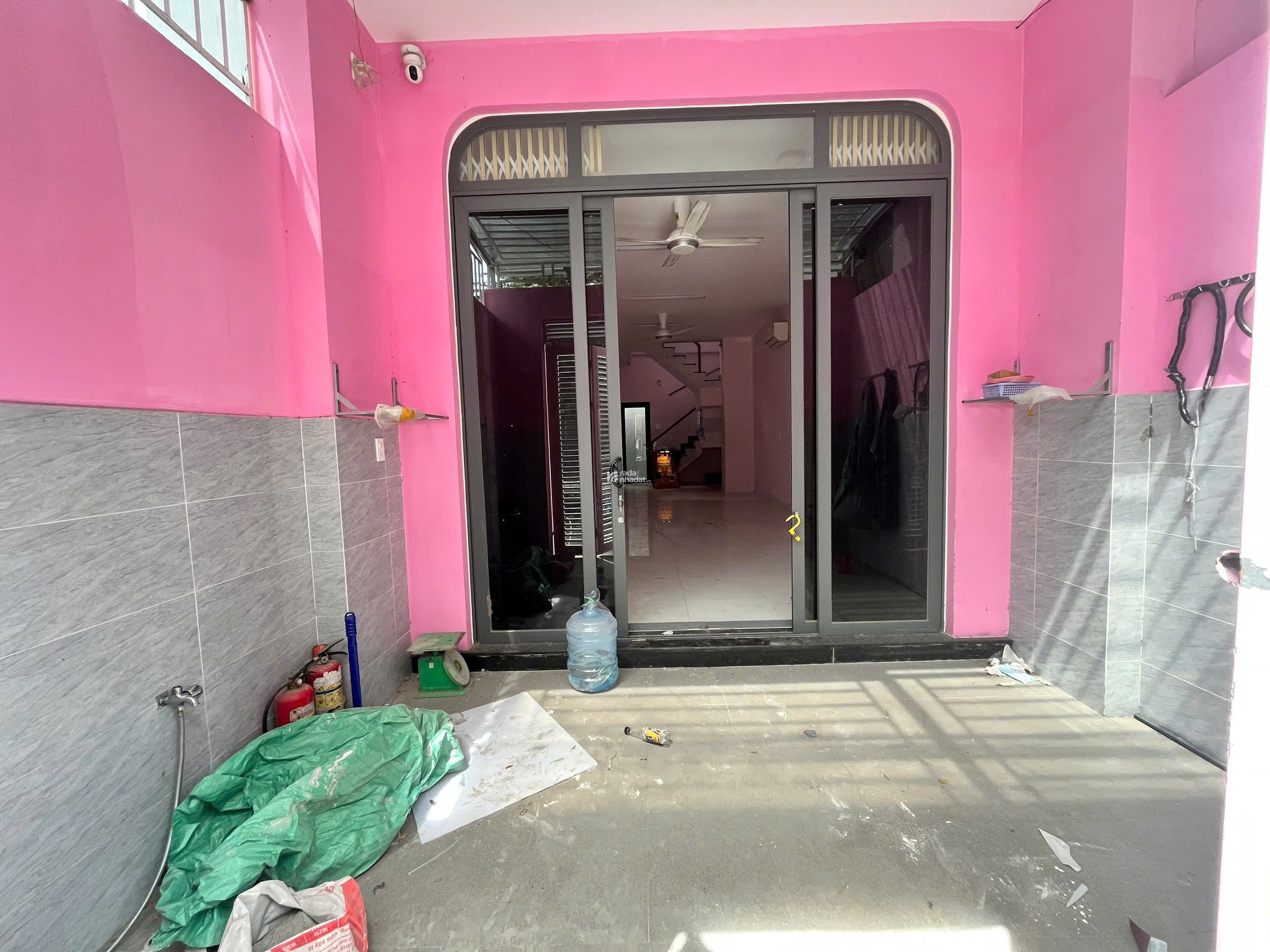 CHO THUÊ NHÀ NGUYÊN CĂN ĐƯỜNG SỐ 9 SÁT VẠN PHÚC NGAY BỜ SÔNG