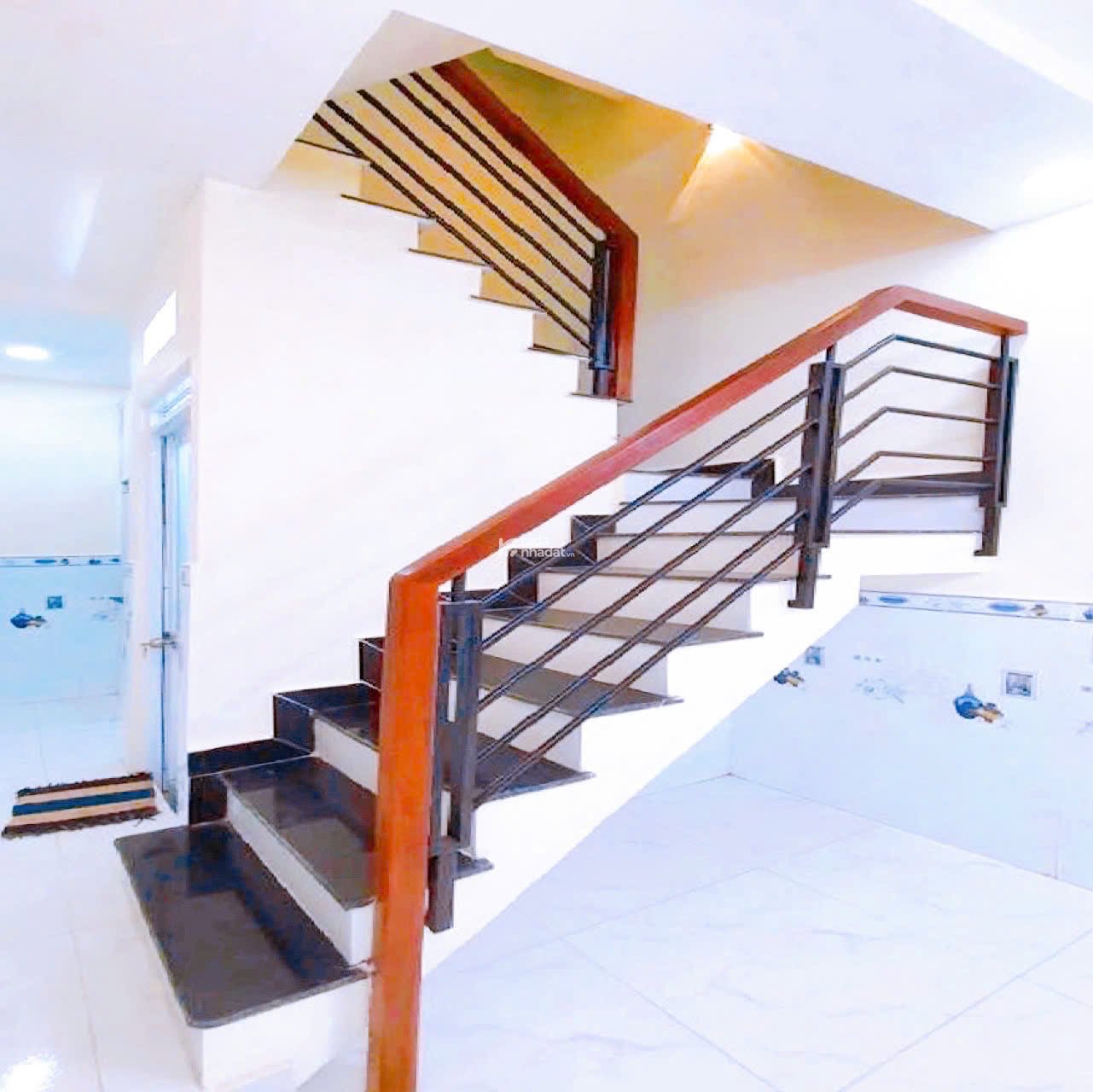 Bán nhà QUẬN 3  -  Điện Biên Phủ - Diện tích 64 m2 - 3 Tầng - Giá 3.85 tỷ