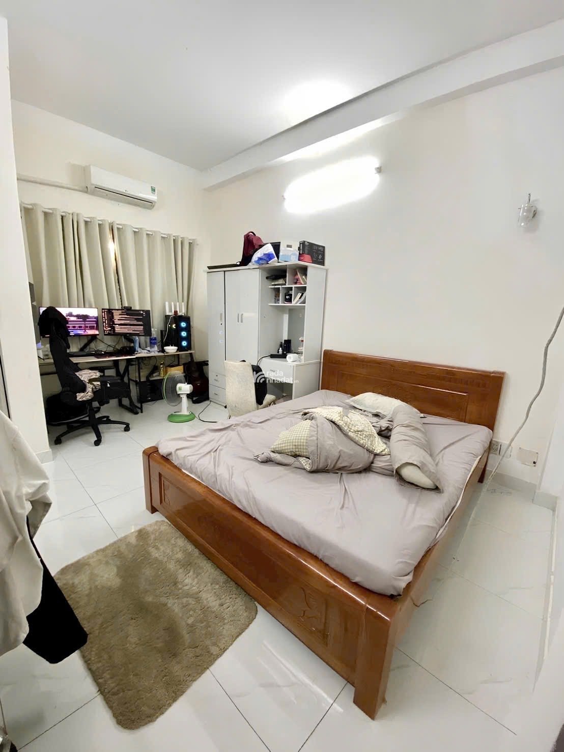 Hạ Nhanh 100tr Nhà Đúc 3 Tầng - DT: 4x12 (48m2) - Hạ 1OOTr - Ngay Tân Sơn Nhì -- chỉ 4,x ty