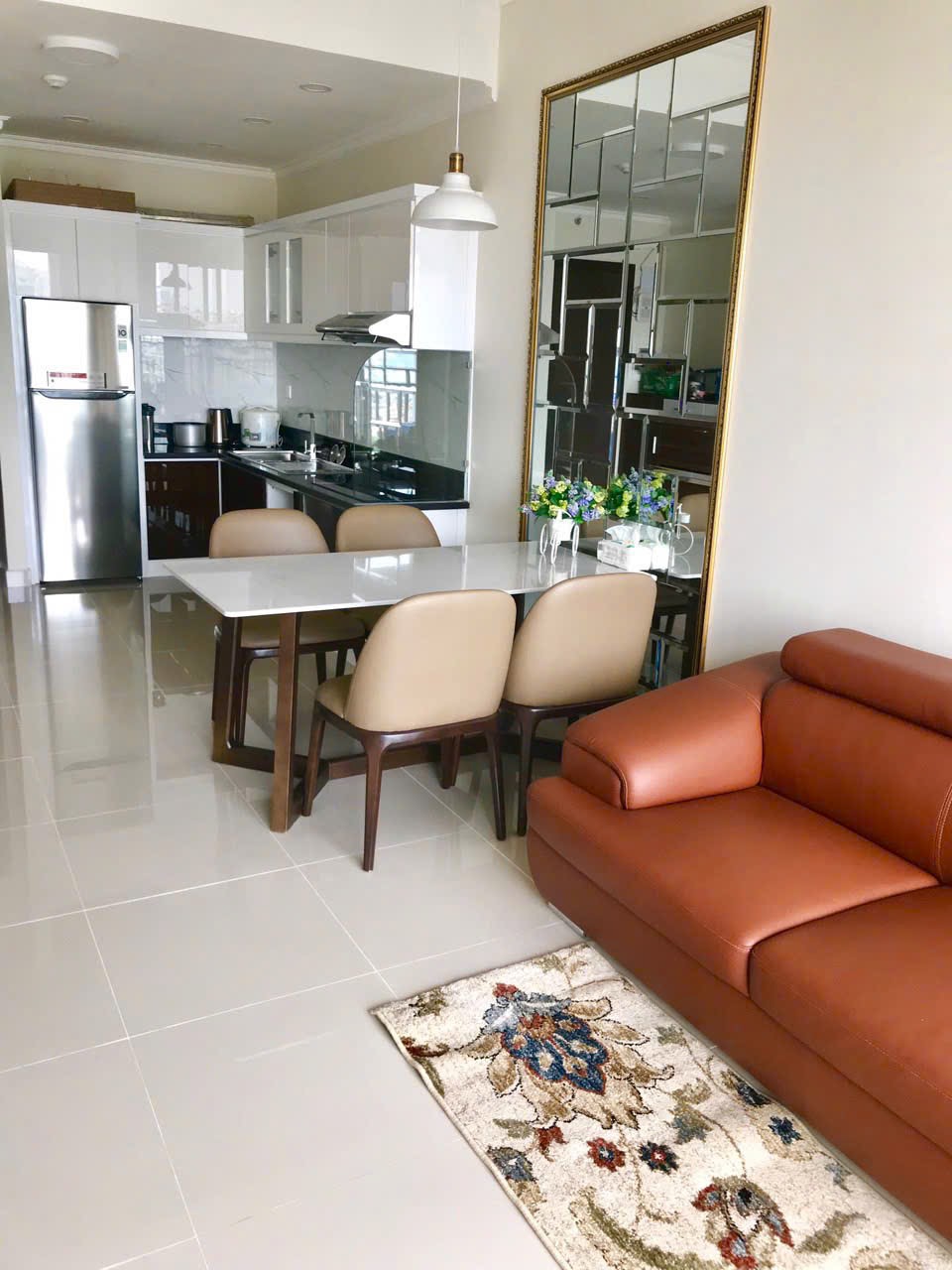 Cho thuê căn hộ Sky garden 2, Phú Mỹ Hưng, Q7, 2PN nhà đẹp, giá rẻ chỉ 12 triệu 