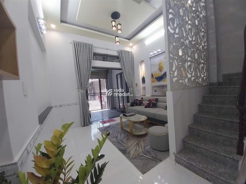 Bán nhà 3 tầng - 4m*15m - hẻm xe hơi trước nhà - Lê Văn Thọ Gò Vấp - nhỉnh 5 tỷ