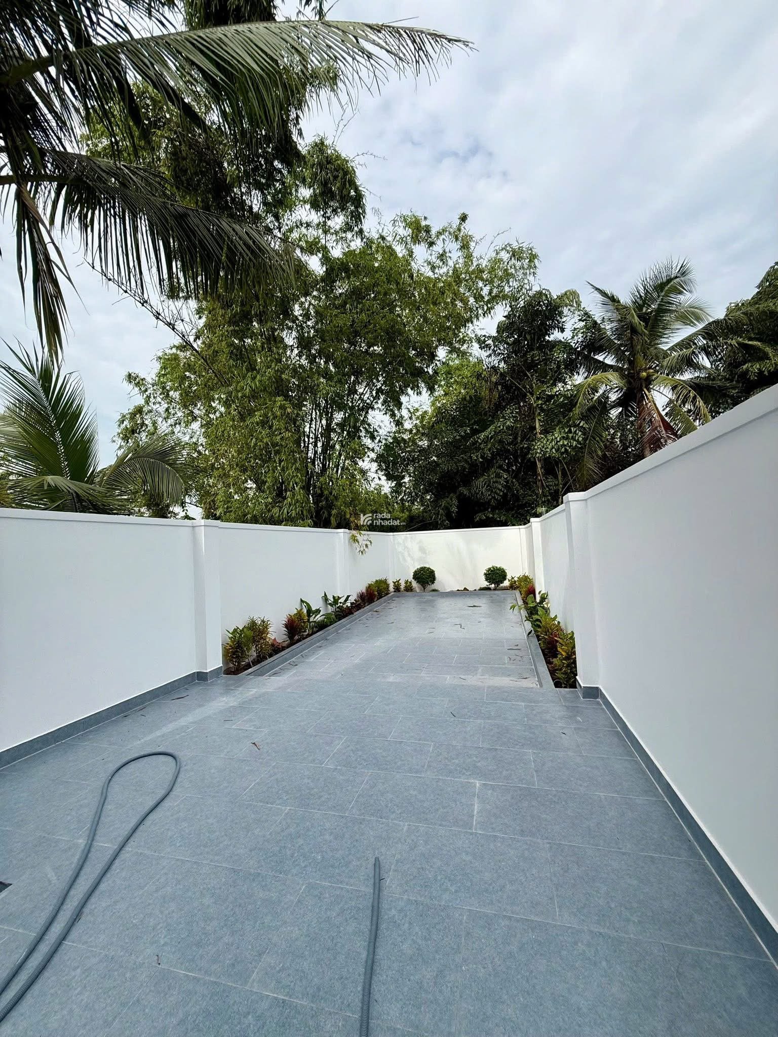 Nhà cấp 4 mái hộp hoàn công đầy đủ 